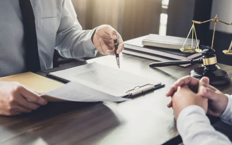 Peran-Strategis-Organisasi-Advokat-dalam-Menegakkan-Hukum